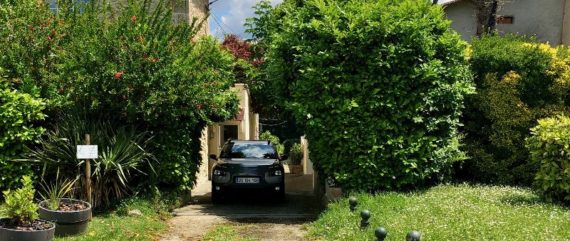 Arrivée chez Sophr'Aromat à Cérons près de Cadillac, Podensac et Barsac